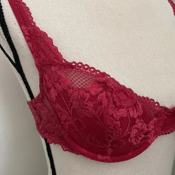 Victorias Secret Red Lace Bra 34A - Picture 3 of 10